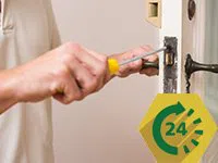 Master Locksmith Store Tempe, AZ 480-612-9504 - service-side-emergency